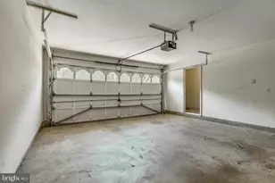 122 Shepherdson Ln NE, Vienna, VA 22180 - Photo 35