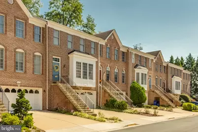 122 Shepherdson Lane NE, Vienna, VA 22180 - Photo 3