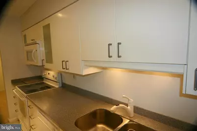 8358 Dunham Court #621, Springfield, VA 22152 - Photo 7