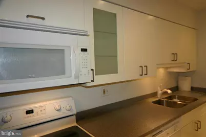 8358 Dunham Court #621, Springfield, VA 22152 - Photo 3