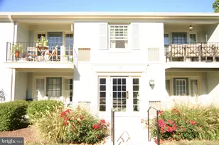 8358 Dunham Ct, Springfield, VA 22152 - Photo 23