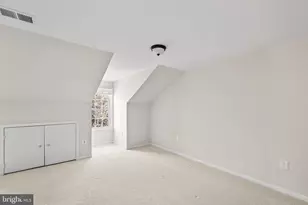 5915 Havener House Way, Centreville, VA 20120 - Photo 27