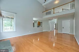 2859 Cherry Branch Ln, Herndon, VA 20171 - Photo 11