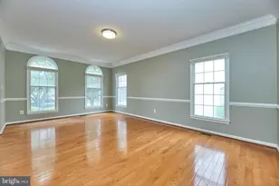 2859 Cherry Branch Ln, Herndon, VA 20171 - Photo 7