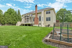 2859 Cherry Branch Ln, Herndon, VA 20171 - Photo 51