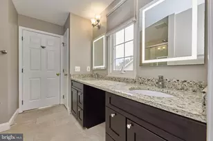 2859 Cherry Branch Ln, Herndon, VA 20171 - Photo 31