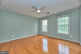 2859 Cherry Branch Ln, Herndon, VA 20171 - Photo 33