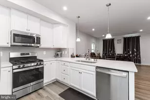 14093 Sunrise Valley Dr, Herndon, VA 20171 - Photo 7