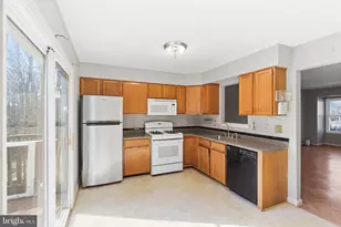 5680 White Dove Ln, Clifton, VA 20124 - Photo 13