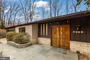 6114 Beachway Dr, Falls Church, VA 22041 - Photo 11