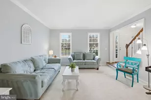 14367 N Slope St, Centreville, VA 20120 - Photo 5