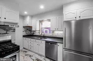 3906 Ronson Dr, Alexandria, VA 22310 - Photo 11