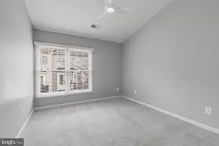 6602 Thurlton Dr, Alexandria, VA 22315 - Photo 29