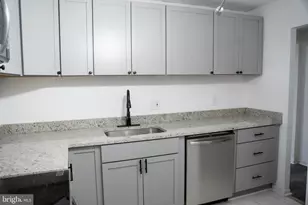 625 Center St, Herndon, VA 20170 - Photo 9