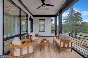 6514 Byrnes Dr, McLean, VA 22101 - Photo 35