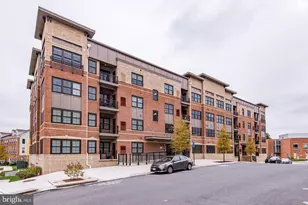 9523 Bastille St, Fairfax, VA 22031 - Photo 1