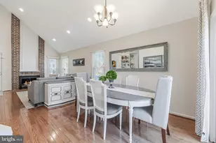 13214 Stone Heather Dr, Herndon, VA 20171 - Photo 9