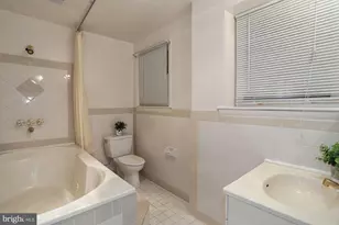 2032 Greenwich St, Falls Church, VA 22043 - Photo 19