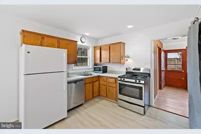 7119 Catlett Street, Springfield, VA 22151 - Photo 9