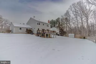 7885 Godolphin Dr, Springfield, VA 22153 - Photo 27