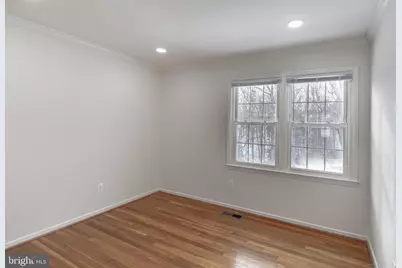 7885 Godolphin Drive, Springfield, VA 22153 - Photo 11