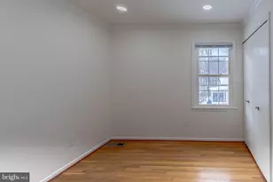 7885 Godolphin Dr, Springfield, VA 22153 - Photo 13