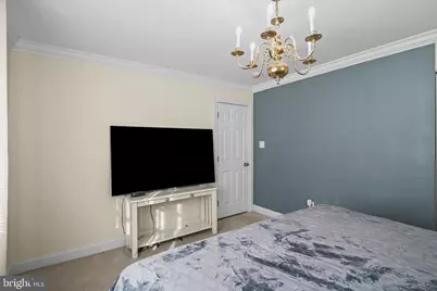 6816 Arlington Boulevard, Falls Church, VA 22042 - Photo 9