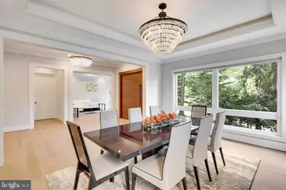 9604 Pembroke Place, Vienna, VA 22182 - Photo 9