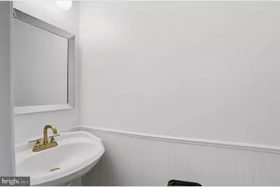 5734 Edgewater Oak Court, Burke, VA 22015 - Photo 11