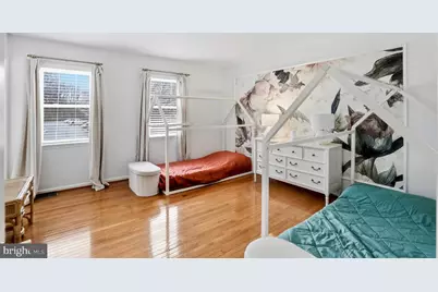 5734 Edgewater Oak Court, Burke, VA 22015 - Photo 17