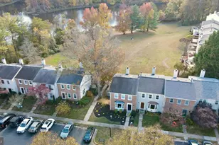 5734 Edgewater Oak Ct, Burke, VA 22015 - Photo 33