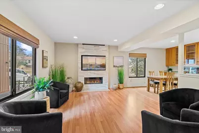 10518 Acacia Lane, Fairfax, VA 22032 - Photo 7