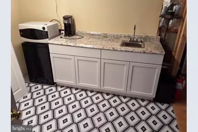 7416 Erska Woods Court, Springfield, VA 22153 - Photo 7