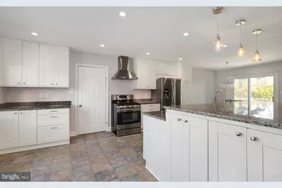 9530 Ashbourn Drive, Burke, VA 22015 - Photo 25