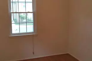 9626 Lindenbrook St, Fairfax, VA 22031 - Photo 7