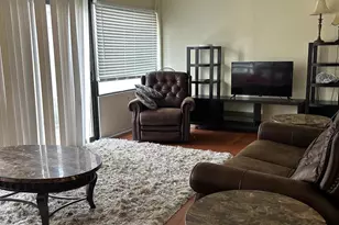 1218 Magnolia Ln, Herndon, VA 20170 - Photo 9