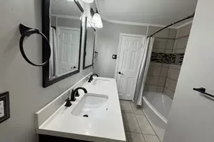 8100 Langbrook Rd, Springfield, VA 22152 - Photo 17