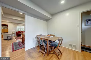 7779 Tiverton Dr, Springfield, VA 22152 - Photo 5