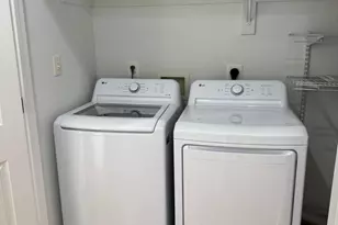 7156 Pennys Town Ct, Annandale, VA 22003 - Photo 29