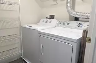 7532 Coxton Ct, Alexandria, VA 22306 - Photo 25