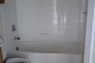 12140 Garden Grove Cir, Fairfax, VA 22030 - Photo 17