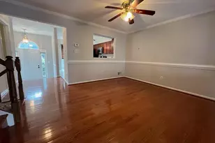 12002 Lisa Marie Ct, Fairfax, VA 22033 - Photo 13