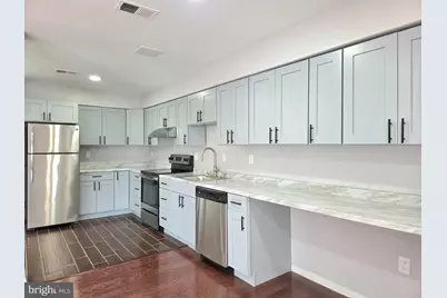 5903 Havener House Way, Centreville, VA 20120 - Photo 7