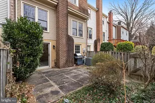 9637 Scotch Haven Dr, Vienna, VA 22181 - Photo 51