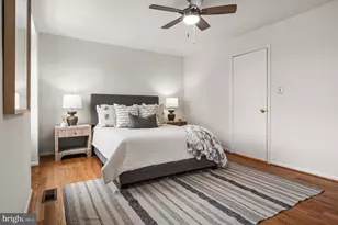 9637 Scotch Haven Dr, Vienna, VA 22181 - Photo 27