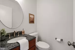 9637 Scotch Haven Dr, Vienna, VA 22181 - Photo 25