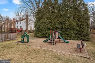 9637 Scotch Haven Dr, Vienna, VA 22181 - Photo 57