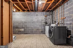 9637 Scotch Haven Dr, Vienna, VA 22181 - Photo 49