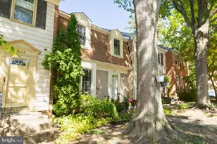 9637 Scotch Haven Dr, Vienna, VA 22181 - Photo 63