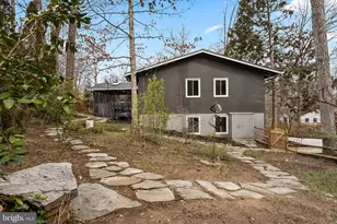 3402 Charleson St, Annandale, VA 22003 - Photo 65